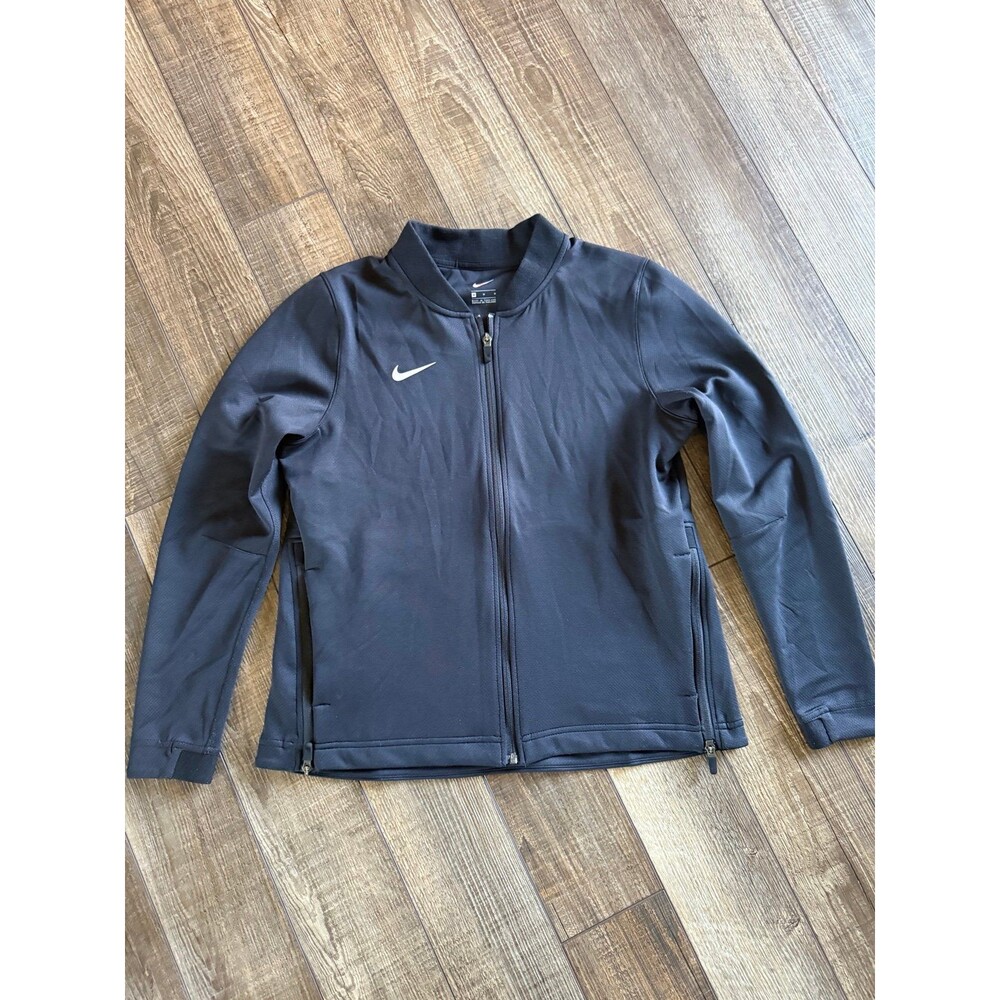 Women’s Nike Therma Flex Basketball Jacket Sz. Medium Black